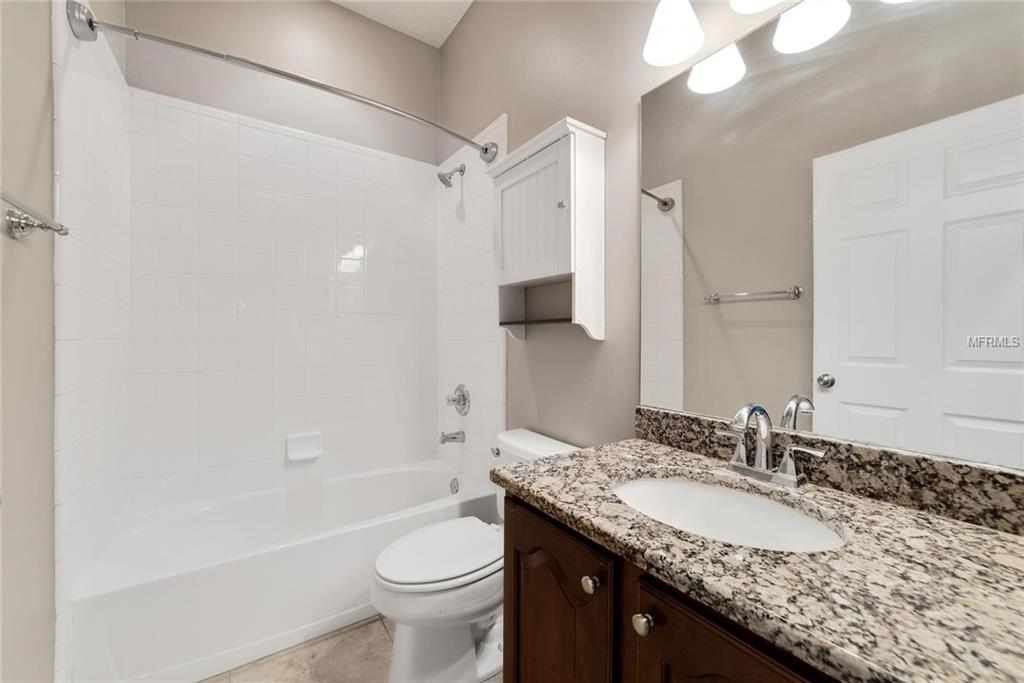 1282 OAKFORD PLACE, OVIEDO, Florida 32765, 4 Bedrooms Bedrooms, 8 Rooms Rooms,3 BathroomsBathrooms,Residential,For sale,OAKFORD,O5553869