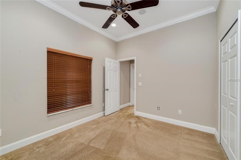 1282 OAKFORD PLACE, OVIEDO, Florida 32765, 4 Bedrooms Bedrooms, 8 Rooms Rooms,3 BathroomsBathrooms,Residential,For sale,OAKFORD,O5553869