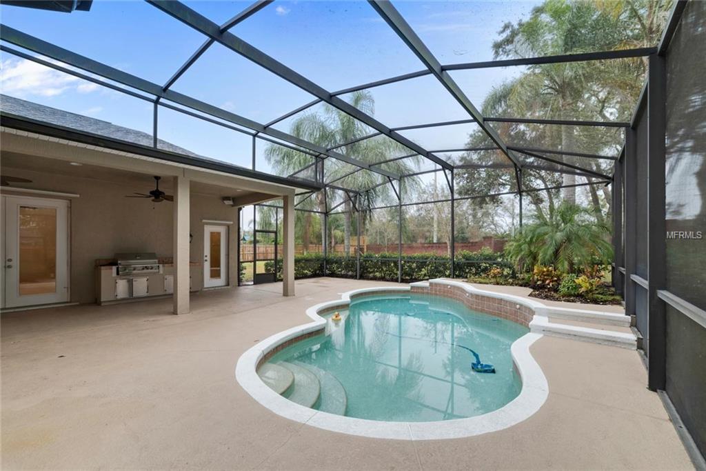 1282 OAKFORD PLACE, OVIEDO, Florida 32765, 4 Bedrooms Bedrooms, 8 Rooms Rooms,3 BathroomsBathrooms,Residential,For sale,OAKFORD,O5553869