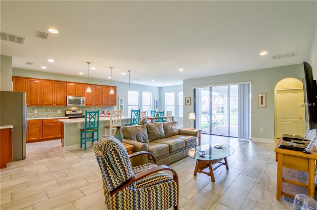 1937 ARDEN OAKS DRIVE, OCOEE, Florida 34761, 4 Bedrooms Bedrooms, 9 Rooms Rooms,3 BathroomsBathrooms,Residential,For sale,ARDEN OAKS,O5555085