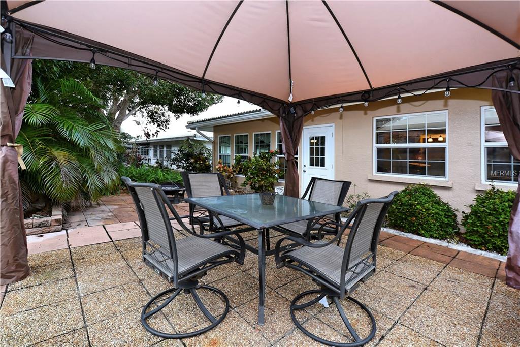 3312 SPRING MILL CIRCLE, SARASOTA, Florida 34239, 2 Bedrooms Bedrooms, 7 Rooms Rooms,2 BathroomsBathrooms,Residential,For sale,SPRING MILL,A4207270