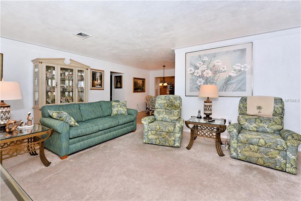 3312 SPRING MILL CIRCLE, SARASOTA, Florida 34239, 2 Bedrooms Bedrooms, 7 Rooms Rooms,2 BathroomsBathrooms,Residential,For sale,SPRING MILL,A4207270