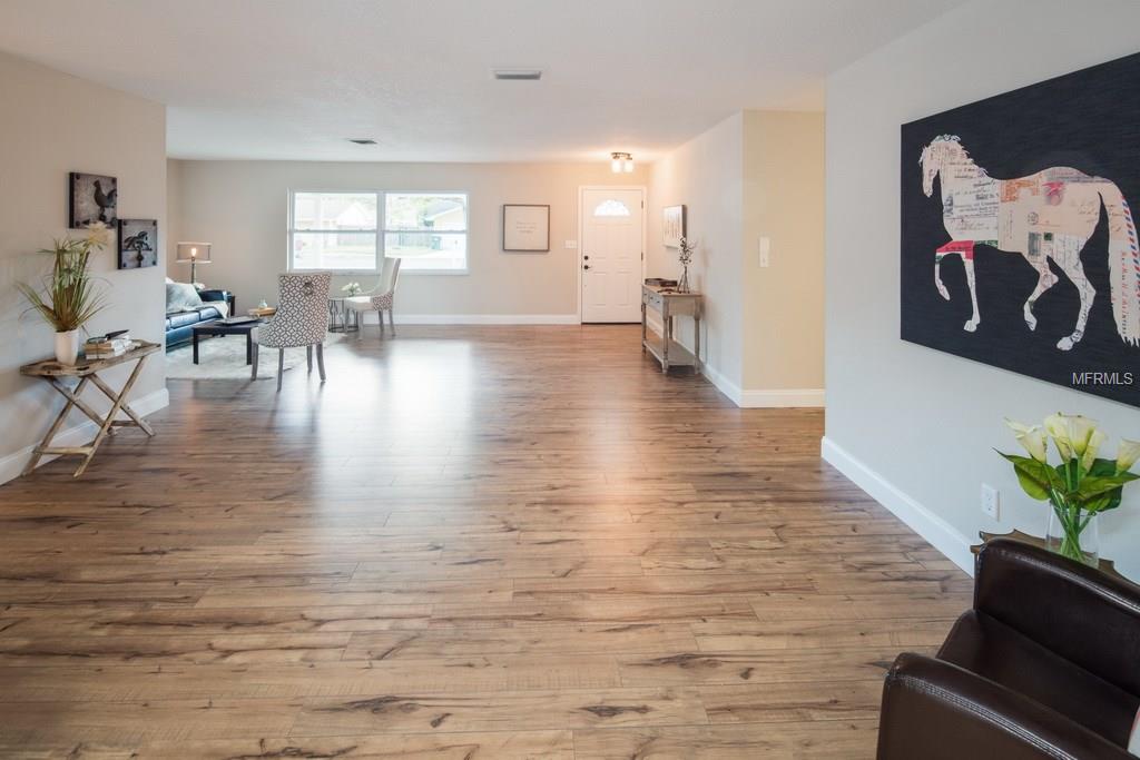 316 HAWICK LANE, LAKELAND, Florida 33813, 3 Bedrooms Bedrooms, 7 Rooms Rooms,2 BathroomsBathrooms,Residential,For sale,HAWICK,L4725155