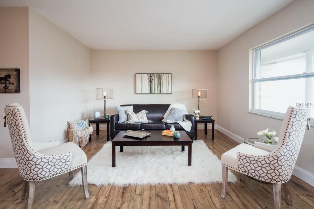 316 HAWICK LANE, LAKELAND, Florida 33813, 3 Bedrooms Bedrooms, 7 Rooms Rooms,2 BathroomsBathrooms,Residential,For sale,HAWICK,L4725155