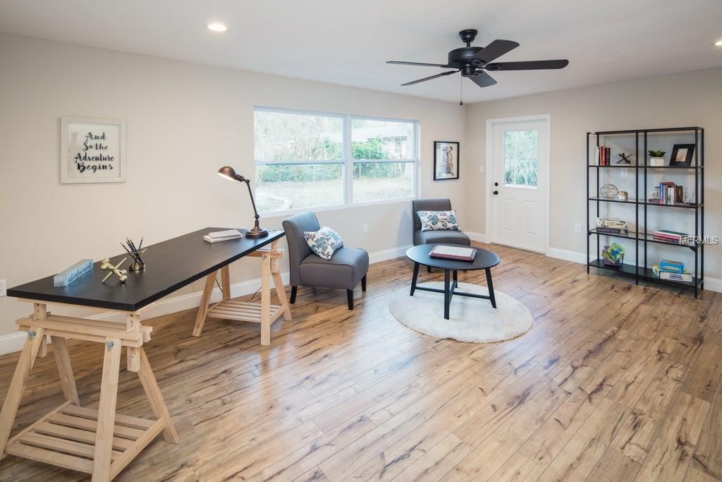 316 HAWICK LANE, LAKELAND, Florida 33813, 3 Bedrooms Bedrooms, 7 Rooms Rooms,2 BathroomsBathrooms,Residential,For sale,HAWICK,L4725155