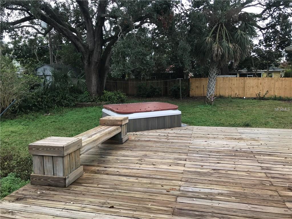 1109 COMMODORE STREET, CLEARWATER, Florida 33755, 3 Bedrooms Bedrooms, 7 Rooms Rooms,2 BathroomsBathrooms,Residential,For sale,COMMODORE,U7845750