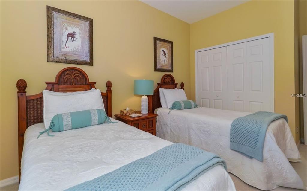 7715 LATROBE COURT, LAKEWOOD RANCH, Florida 34202, 4 Bedrooms Bedrooms, 7 Rooms Rooms,2 BathroomsBathrooms,Residential,For sale,LATROBE,A4208915