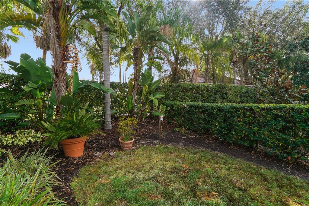 7715 LATROBE COURT, LAKEWOOD RANCH, Florida 34202, 4 Bedrooms Bedrooms, 7 Rooms Rooms,2 BathroomsBathrooms,Residential,For sale,LATROBE,A4208915