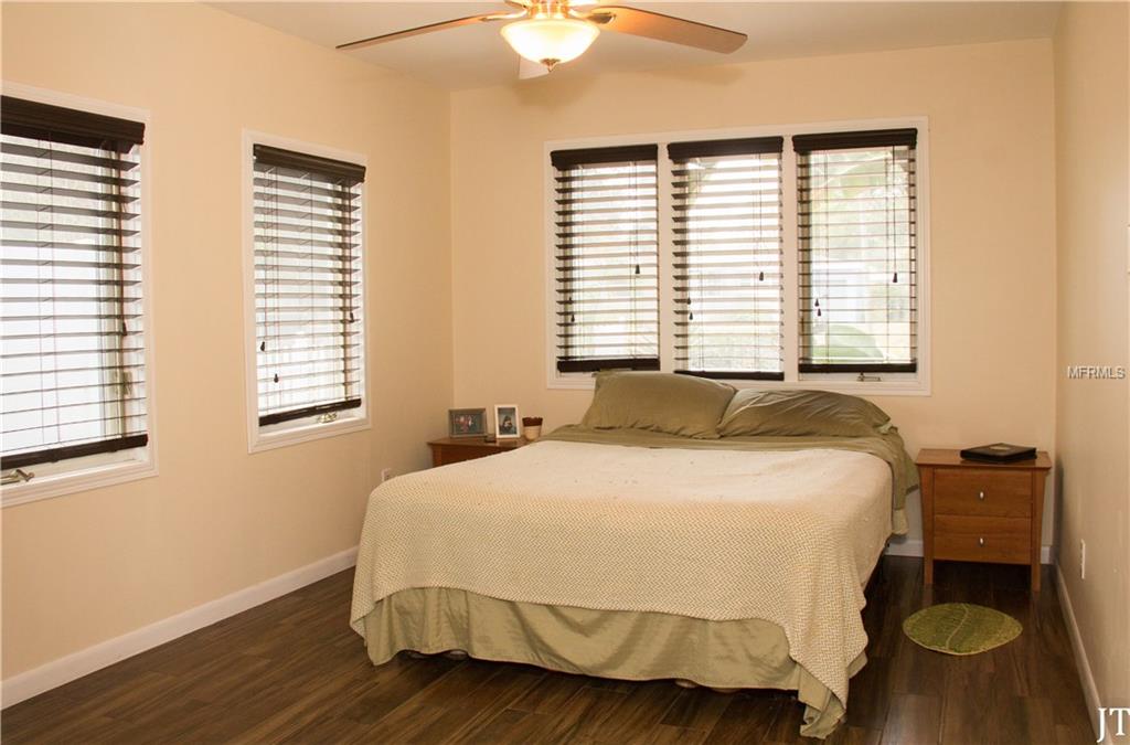 809 S BUMBY AVENUE, ORLANDO, Florida 32803, 3 Bedrooms Bedrooms, 8 Rooms Rooms,2 BathroomsBathrooms,Residential,For sale,BUMBY,O5561612