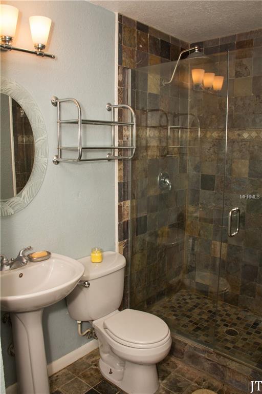 809 S BUMBY AVENUE, ORLANDO, Florida 32803, 3 Bedrooms Bedrooms, 8 Rooms Rooms,2 BathroomsBathrooms,Residential,For sale,BUMBY,O5561612