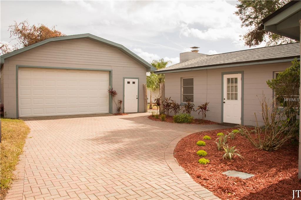 809 S BUMBY AVENUE, ORLANDO, Florida 32803, 3 Bedrooms Bedrooms, 8 Rooms Rooms,2 BathroomsBathrooms,Residential,For sale,BUMBY,O5561612