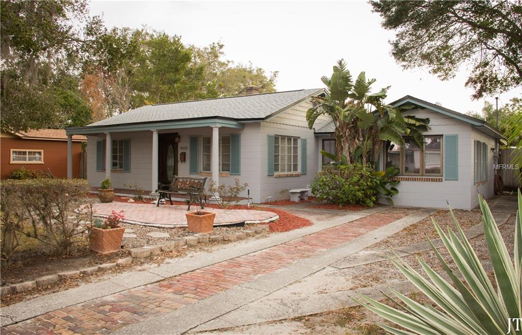 809 S BUMBY AVENUE, ORLANDO, Florida 32803, 3 Bedrooms Bedrooms, 8 Rooms Rooms,2 BathroomsBathrooms,Residential,For sale,BUMBY,O5561612