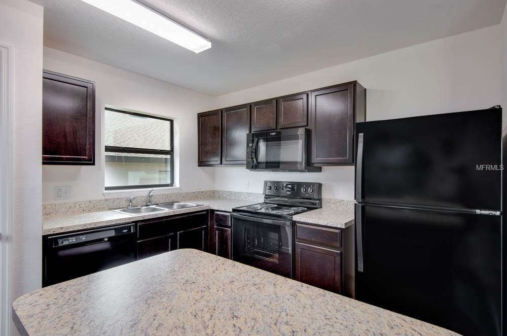 1608 ELLINGTON DRIVE, DUNDEE, Florida 33838, 3 Bedrooms Bedrooms, 5 Rooms Rooms,2 BathroomsBathrooms,Residential,For sale,ELLINGTON,T2928331