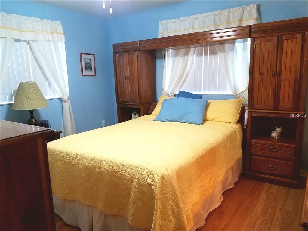 9085 SE 136TH LOOP, SUMMERFIELD, Florida 34491, 3 Bedrooms Bedrooms, 8 Rooms Rooms,2 BathroomsBathrooms,Residential,For sale,136TH,G4852814