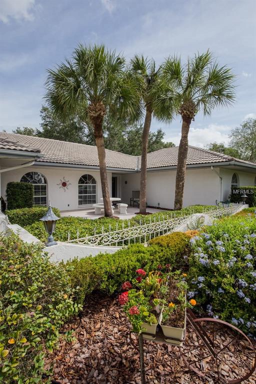 3016 PLANTATION WAY, WINTER HAVEN, Florida 33884, 3 Bedrooms Bedrooms, 9 Rooms Rooms,2 BathroomsBathrooms,Residential,For sale,PLANTATION,P4715981