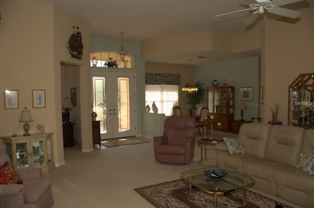 6111 WINCHESTER PLACE, SARASOTA, Florida 34243, 3 Bedrooms Bedrooms, 8 Rooms Rooms,2 BathroomsBathrooms,Residential,For sale,WINCHESTER,A4198967