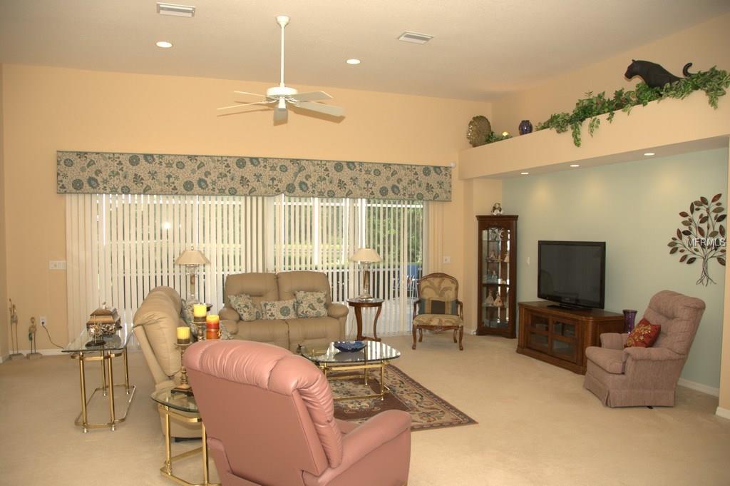 6111 WINCHESTER PLACE, SARASOTA, Florida 34243, 3 Bedrooms Bedrooms, 8 Rooms Rooms,2 BathroomsBathrooms,Residential,For sale,WINCHESTER,A4198967