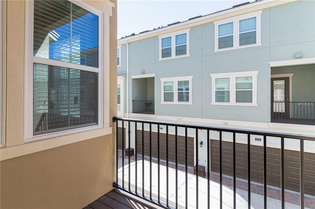 471 WINDMILL PALM CIRCLE, ALTAMONTE SPRINGS, Florida 32701, 3 Bedrooms Bedrooms, 3 Rooms Rooms,3 BathroomsBathrooms,Residential,For sale,WINDMILL PALM,O5545321