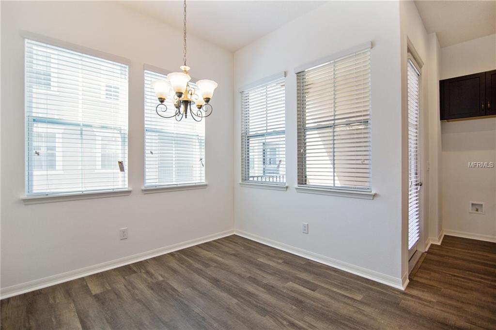 471 WINDMILL PALM CIRCLE, ALTAMONTE SPRINGS, Florida 32701, 3 Bedrooms Bedrooms, 3 Rooms Rooms,3 BathroomsBathrooms,Residential,For sale,WINDMILL PALM,O5545321