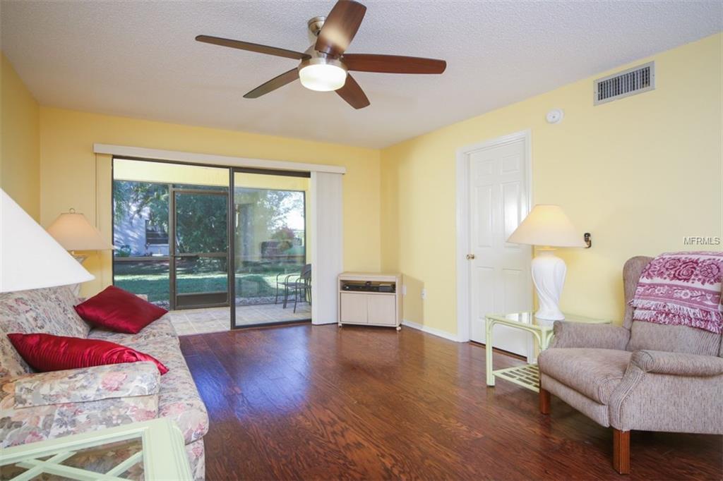 926 CAPRI ISLES BOULEVARD, VENICE, Florida 34292, 2 Bedrooms Bedrooms, 4 Rooms Rooms,2 BathroomsBathrooms,Residential,For sale,CAPRI ISLES,N5915163