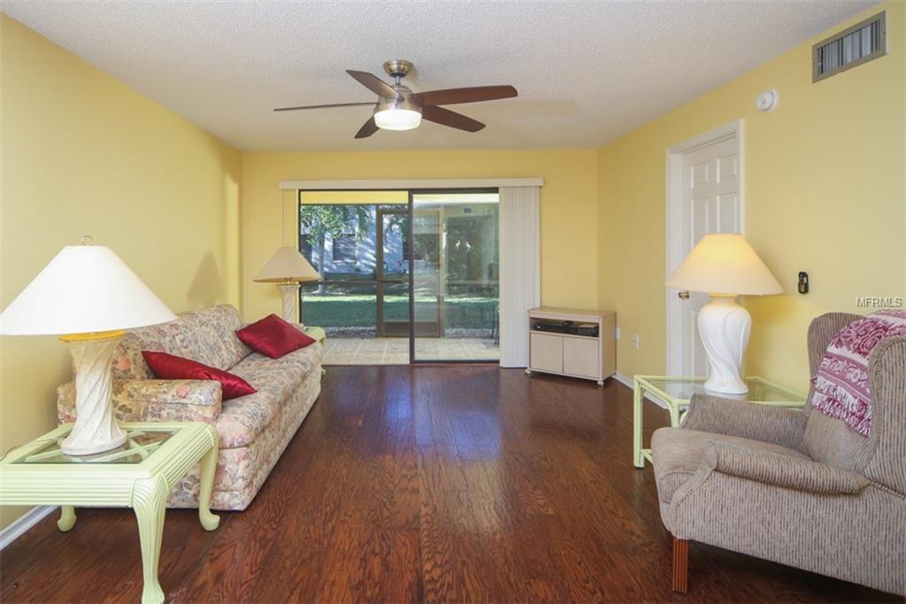 926 CAPRI ISLES BOULEVARD, VENICE, Florida 34292, 2 Bedrooms Bedrooms, 4 Rooms Rooms,2 BathroomsBathrooms,Residential,For sale,CAPRI ISLES,N5915163