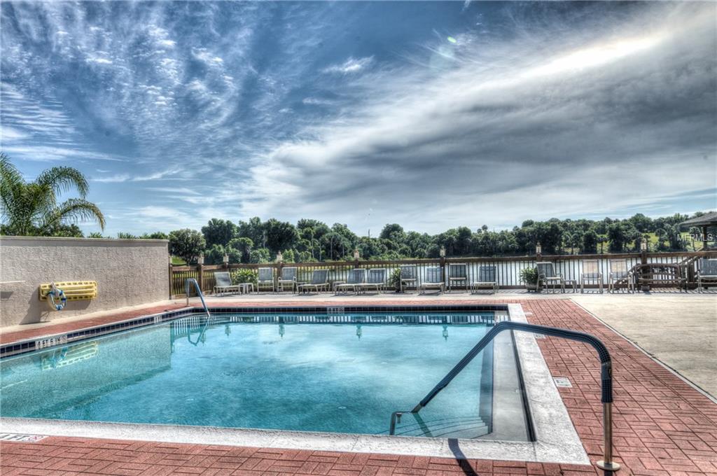 419 LAKE SUZANNE DRIVE, LAKE WALES, Florida 33859, 2 Bedrooms Bedrooms, 6 Rooms Rooms,2 BathroomsBathrooms,Residential,For sale,LAKE SUZANNE,P4718478