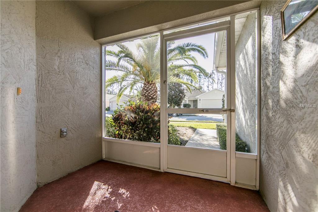 419 LAKE SUZANNE DRIVE, LAKE WALES, Florida 33859, 2 Bedrooms Bedrooms, 6 Rooms Rooms,2 BathroomsBathrooms,Residential,For sale,LAKE SUZANNE,P4718478