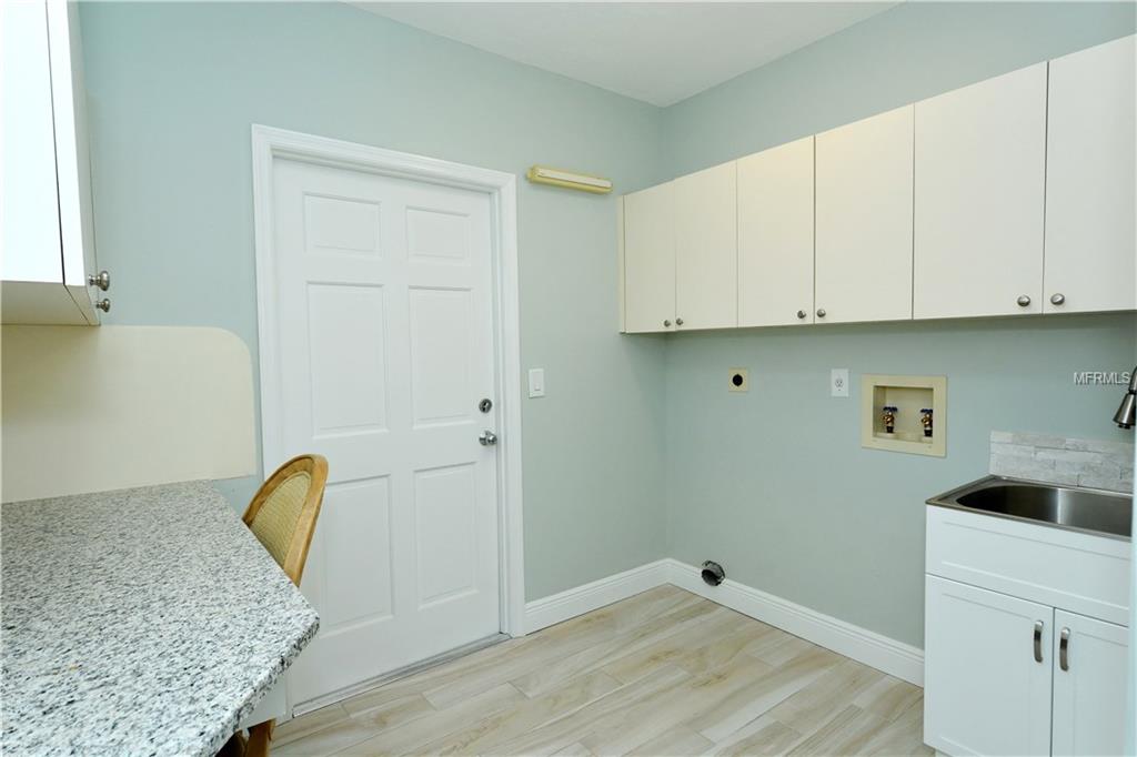 7313 CRAPE MYRTLE WAY, SARASOTA, Florida 34241, 3 Bedrooms Bedrooms, 4 Rooms Rooms,3 BathroomsBathrooms,Residential,For sale,CRAPE MYRTLE,A4206681