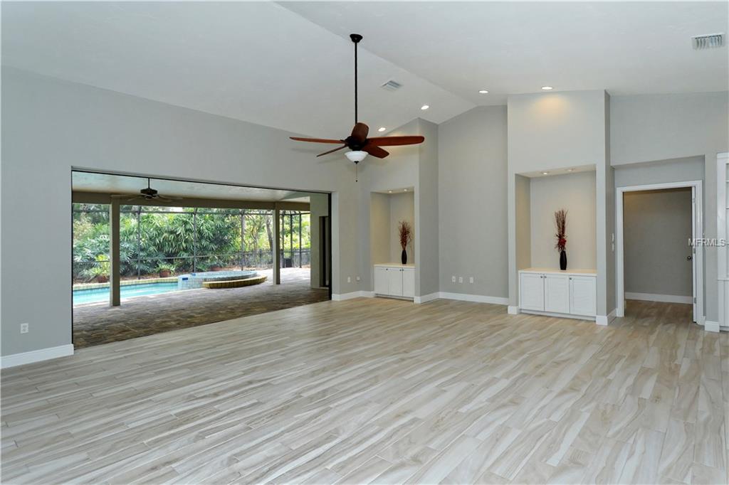 7313 CRAPE MYRTLE WAY, SARASOTA, Florida 34241, 3 Bedrooms Bedrooms, 4 Rooms Rooms,3 BathroomsBathrooms,Residential,For sale,CRAPE MYRTLE,A4206681