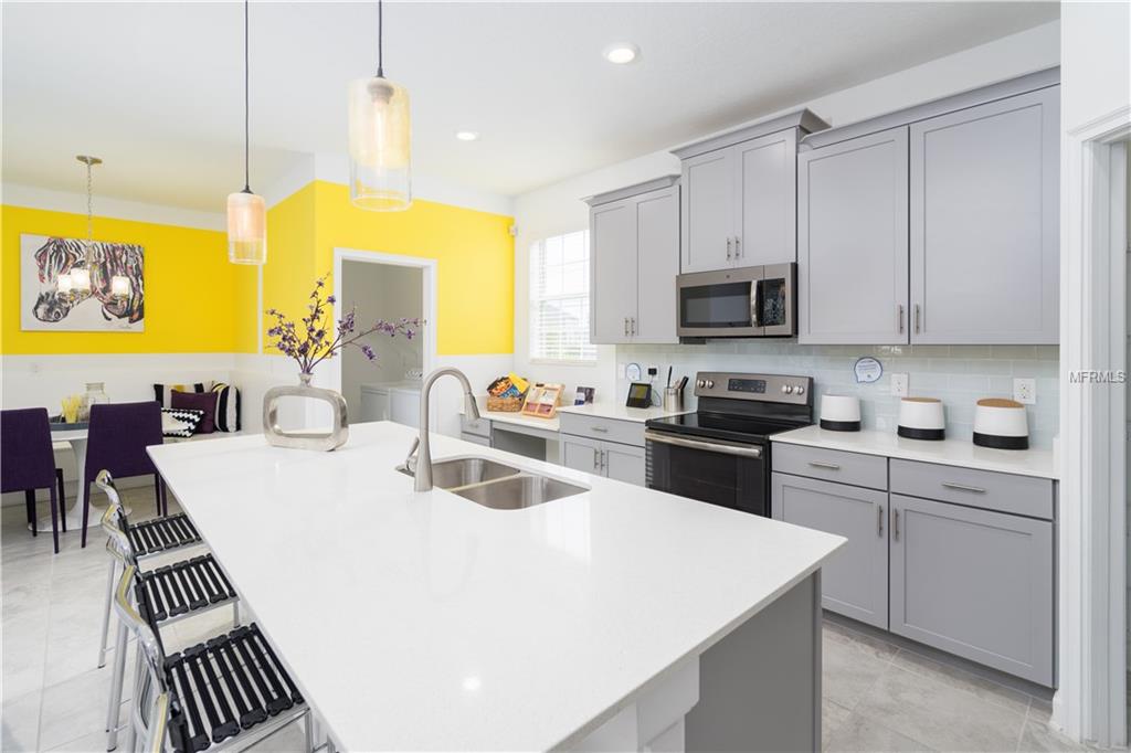 9209 CUT SHOT DRIVE, WINTER GARDEN, Florida 34787, 5 Bedrooms Bedrooms, 12 Rooms Rooms,3 BathroomsBathrooms,Residential,For sale,CUT SHOT,T2923919