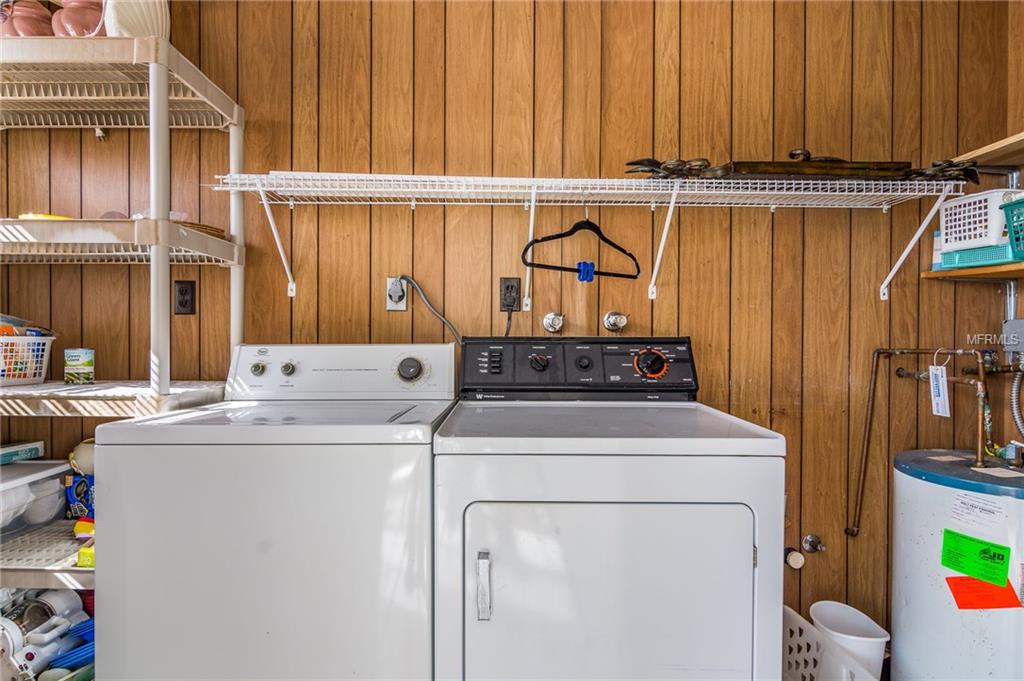 2552 GARY CIRCLE, DUNEDIN, Florida 34698, 2 Bedrooms Bedrooms, 5 Rooms Rooms,2 BathroomsBathrooms,Residential,For sale,GARY,U7846464