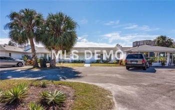 2552 GARY CIRCLE, DUNEDIN, Florida 34698, 2 Bedrooms Bedrooms, 5 Rooms Rooms,2 BathroomsBathrooms,Residential,For sale,GARY,U7846464