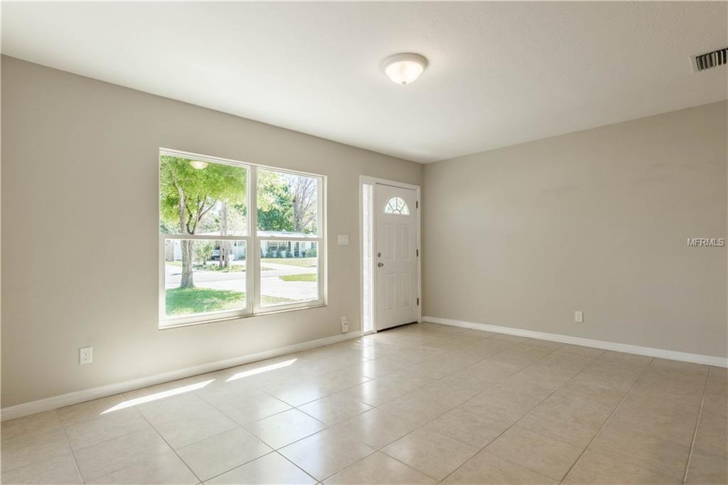2502 ROBINSON AVENUE, SARASOTA, Florida 34232, 3 Bedrooms Bedrooms, 7 Rooms Rooms,2 BathroomsBathrooms,Residential,For sale,ROBINSON,A4209635