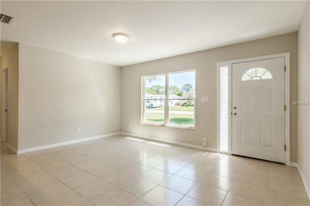 2502 ROBINSON AVENUE, SARASOTA, Florida 34232, 3 Bedrooms Bedrooms, 7 Rooms Rooms,2 BathroomsBathrooms,Residential,For sale,ROBINSON,A4209635