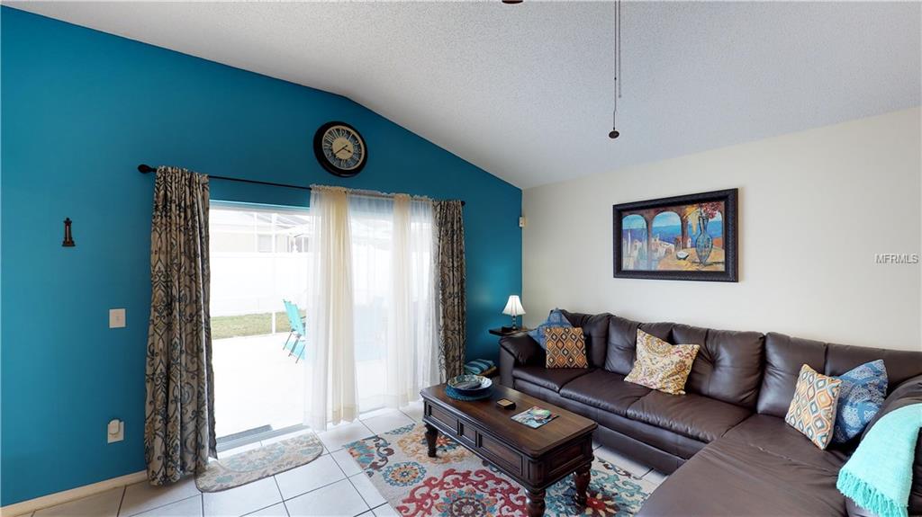 2674 CHATHAM CIRCLE, KISSIMMEE, Florida 34746, 3 Bedrooms Bedrooms, 8 Rooms Rooms,2 BathroomsBathrooms,Residential,For sale,CHATHAM,O5561613