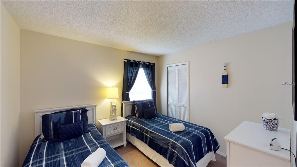 2674 CHATHAM CIRCLE, KISSIMMEE, Florida 34746, 3 Bedrooms Bedrooms, 8 Rooms Rooms,2 BathroomsBathrooms,Residential,For sale,CHATHAM,O5561613