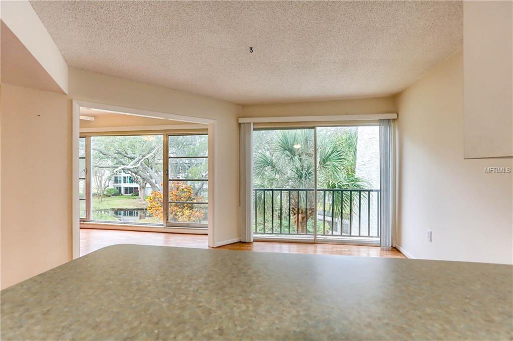 225 COUNTRY CLUB DRIVE, LARGO, Florida 33771, 2 Bedrooms Bedrooms, 7 Rooms Rooms,2 BathroomsBathrooms,Residential,For sale,COUNTRY CLUB,U7847465