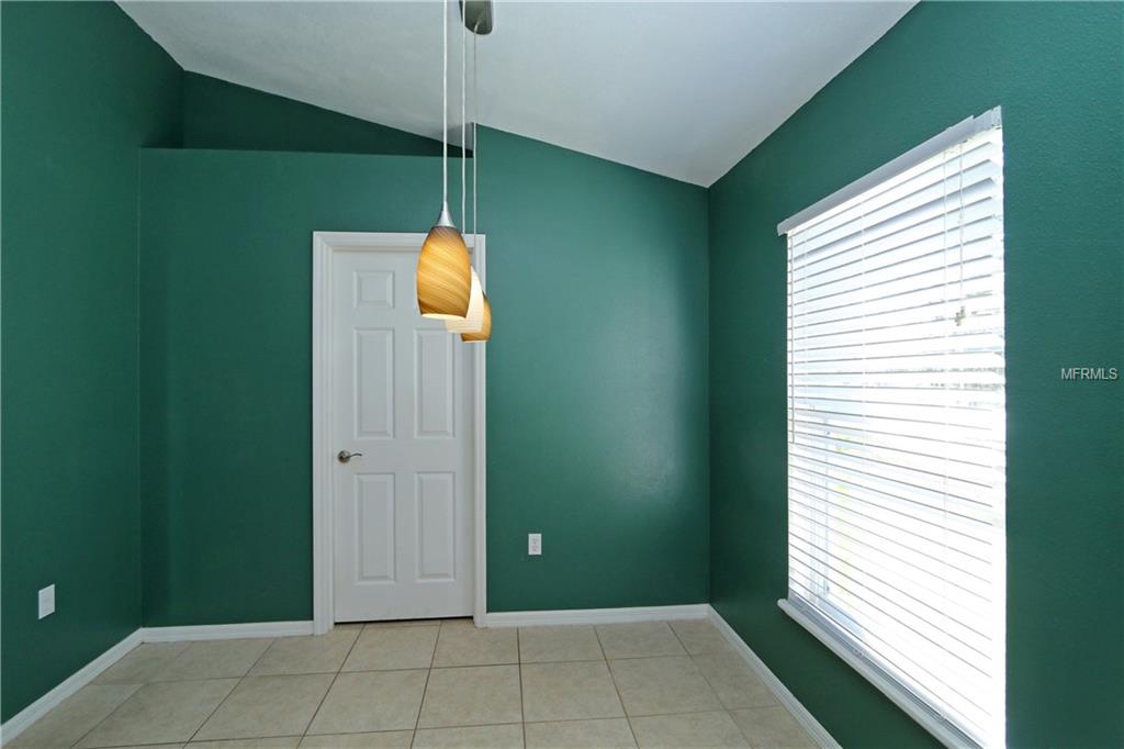 540 GRAND ROYAL CIRCLE, WINTER GARDEN, Florida 34787, 3 Bedrooms Bedrooms, 8 Rooms Rooms,2 BathroomsBathrooms,Residential,For sale,GRAND ROYAL,O5561832