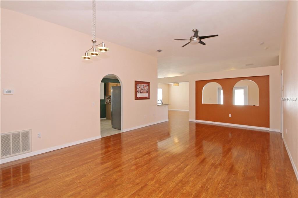 540 GRAND ROYAL CIRCLE, WINTER GARDEN, Florida 34787, 3 Bedrooms Bedrooms, 8 Rooms Rooms,2 BathroomsBathrooms,Residential,For sale,GRAND ROYAL,O5561832