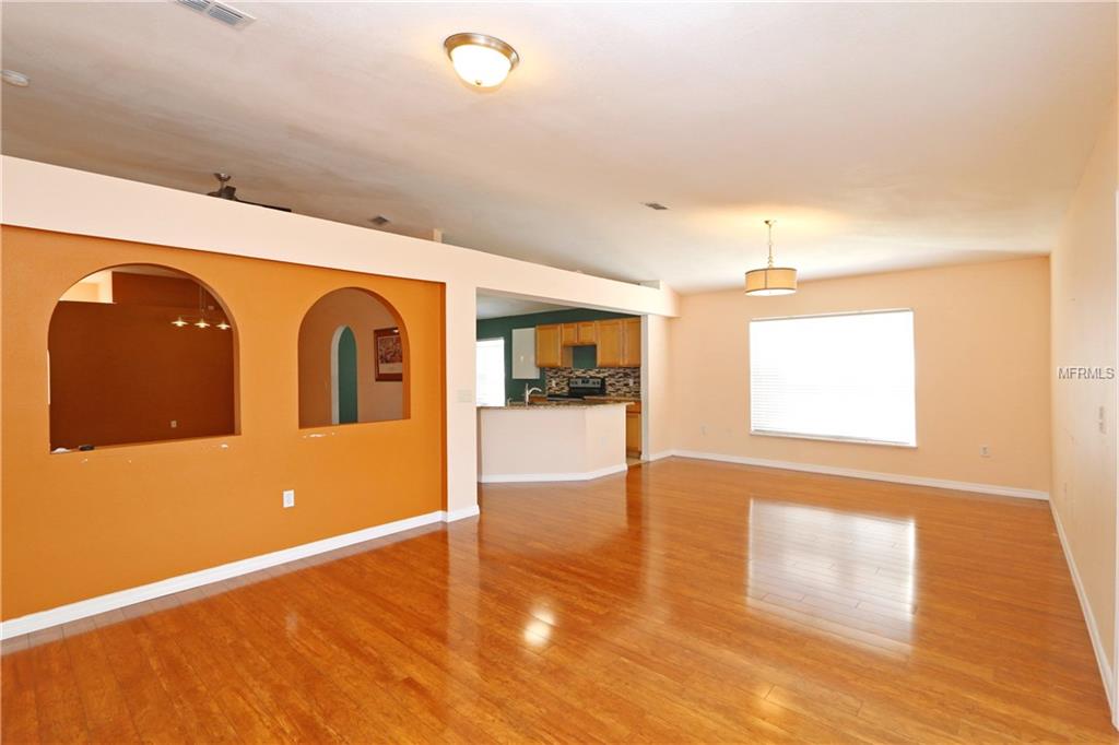 540 GRAND ROYAL CIRCLE, WINTER GARDEN, Florida 34787, 3 Bedrooms Bedrooms, 8 Rooms Rooms,2 BathroomsBathrooms,Residential,For sale,GRAND ROYAL,O5561832