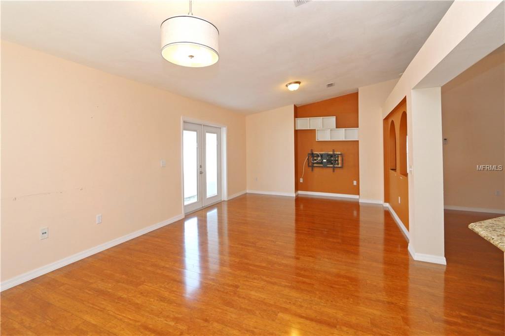 540 GRAND ROYAL CIRCLE, WINTER GARDEN, Florida 34787, 3 Bedrooms Bedrooms, 8 Rooms Rooms,2 BathroomsBathrooms,Residential,For sale,GRAND ROYAL,O5561832