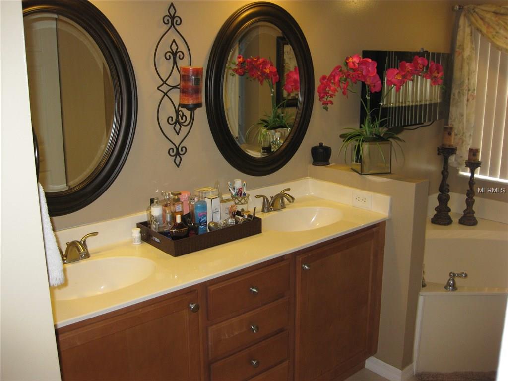 321 COLLINGSWOOD BOULEVARD, PORT CHARLOTTE, Florida 33954, 3 Bedrooms Bedrooms, 8 Rooms Rooms,2 BathroomsBathrooms,Residential,For sale,COLLINGSWOOD,C7242446