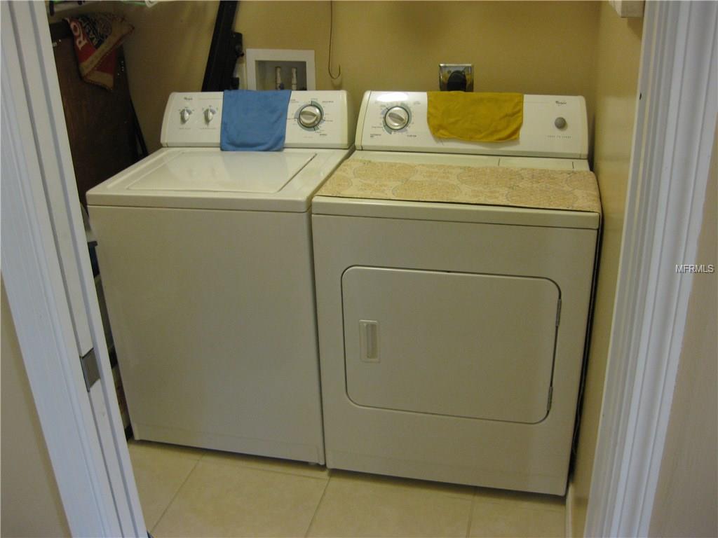 321 COLLINGSWOOD BOULEVARD, PORT CHARLOTTE, Florida 33954, 3 Bedrooms Bedrooms, 8 Rooms Rooms,2 BathroomsBathrooms,Residential,For sale,COLLINGSWOOD,C7242446