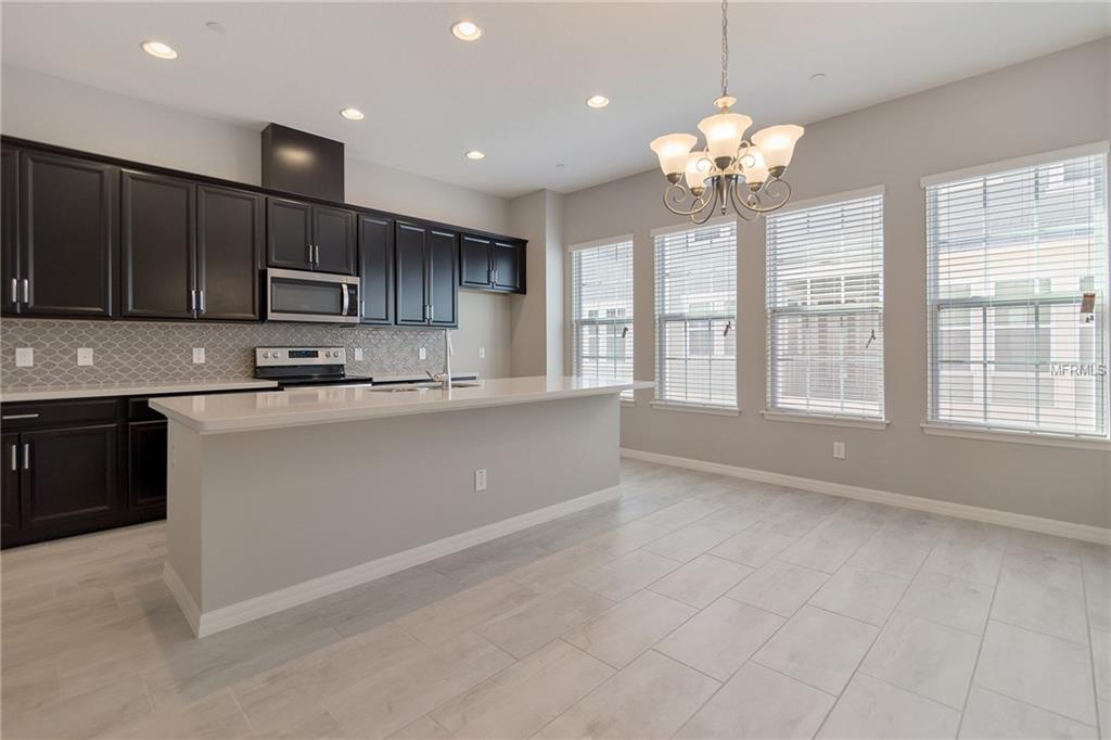 475 WINDMILL PALM CIRCLE, ALTAMONTE SPRINGS, Florida 32701, 3 Bedrooms Bedrooms, 3 Rooms Rooms,3 BathroomsBathrooms,Residential,For sale,WINDMILL PALM,O5545336