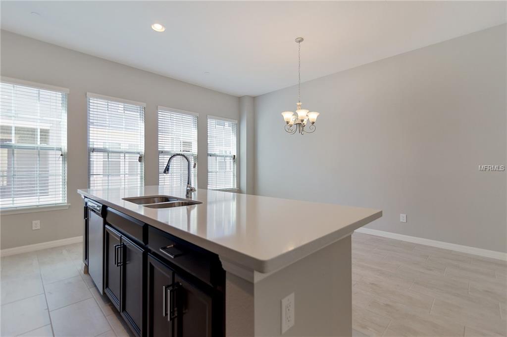 475 WINDMILL PALM CIRCLE, ALTAMONTE SPRINGS, Florida 32701, 3 Bedrooms Bedrooms, 3 Rooms Rooms,3 BathroomsBathrooms,Residential,For sale,WINDMILL PALM,O5545336