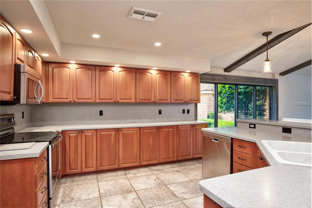 186 RUE DES CHATEAUX, TARPON SPRINGS, Florida 34688, 4 Bedrooms Bedrooms, 3 Rooms Rooms,4 BathroomsBathrooms,Residential,For sale,RUE DES CHATEAUX,U7839255