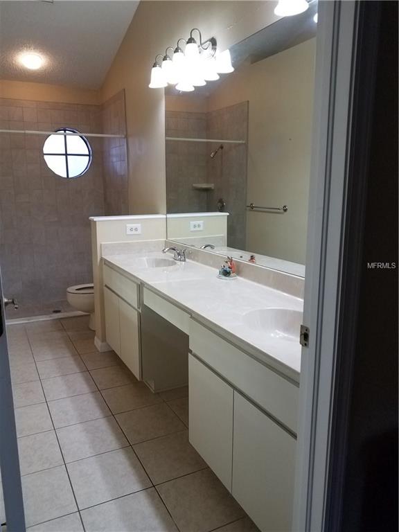 9112 BASSETT LANE, NEW PORT RICHEY, Florida 34655, 2 Bedrooms Bedrooms, 4 Rooms Rooms,2 BathroomsBathrooms,Residential,For sale,BASSETT,W7635839