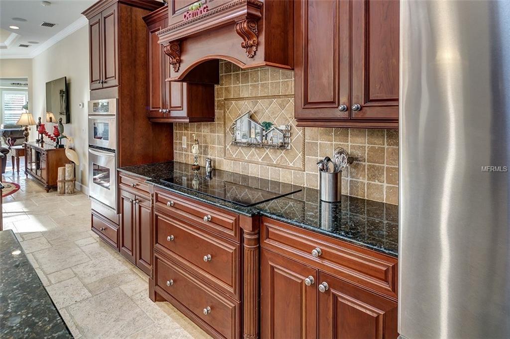 12111 CREOLE COURT, PARRISH, Florida 34219, 3 Bedrooms Bedrooms, 10 Rooms Rooms,3 BathroomsBathrooms,Residential,For sale,CREOLE,A4204535