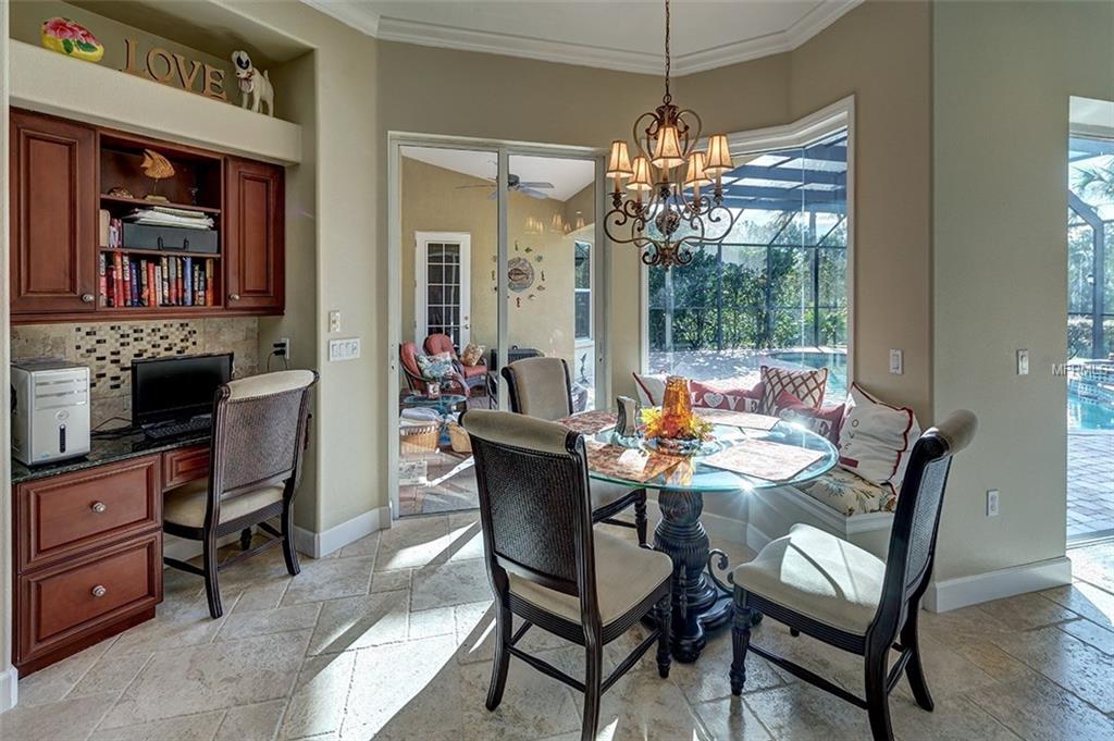 12111 CREOLE COURT, PARRISH, Florida 34219, 3 Bedrooms Bedrooms, 10 Rooms Rooms,3 BathroomsBathrooms,Residential,For sale,CREOLE,A4204535