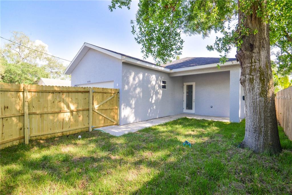 4035 4TH AVENUE N, ST PETERSBURG, Florida 33713, 4 Bedrooms Bedrooms, 10 Rooms Rooms,2 BathroomsBathrooms,Residential,For sale,4TH,T2920705